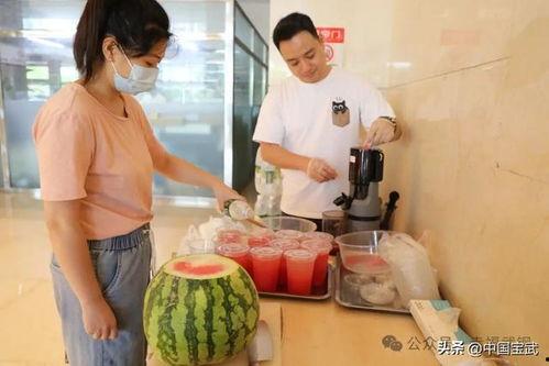 澧县吃瓜最新事件爆料,揭秘背后惊人真相，网络热议持续升温