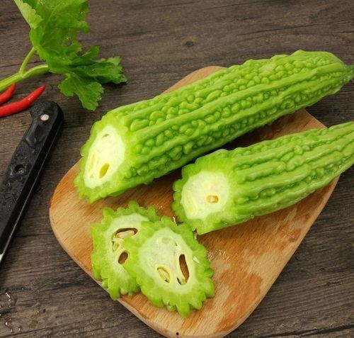 济宁吃瓜爆料是真的吗,真相揭秘，是真是假？